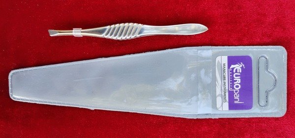 Пинцет для бровей EUROpani TW-24