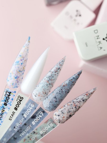 База DNKa Cover Base №0045 (Молочный с блестками опал), 12 мл