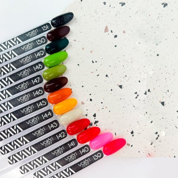 Гель-лак Valeri color №148 (Світлий зелено-оливковий, емаль), 6 ml