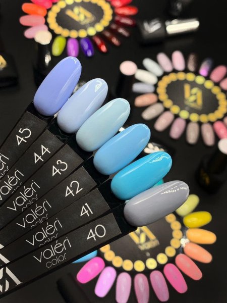 Гель-лак Valeri color №044 (Холодний світло-блакитний, емаль), 6 ml