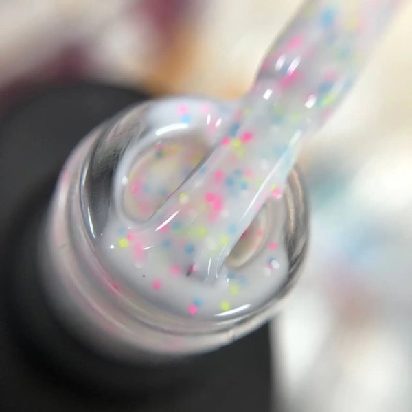 Кольорова база Valeri Dots base №067 (Молочний з кольоровою крихтою), 6 мл