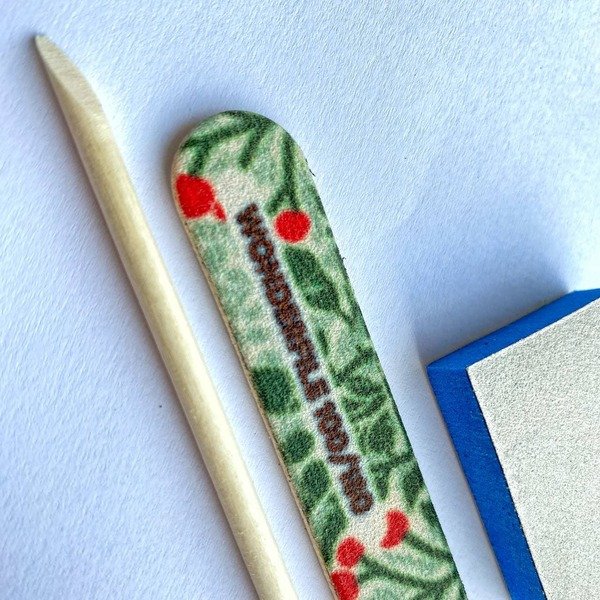 Одноразовий набір Wonderfile (пилка з принтом 100/180, баф 180/240 апельсинова палочка для манікюру)